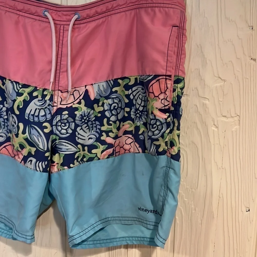 VINEYARD Vines Men’s Swimsuit, Size M